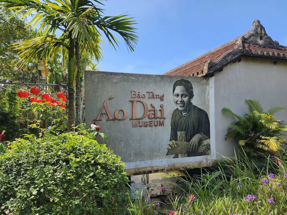 The museum’s introduction board features an image of a traditional woman in an Ao Dai, evoking the elegance and heritage of Vietnam